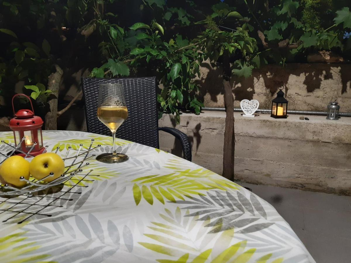 Apartments Cebalo - Ekonomija Đảo Korčula Ngoại thất bức ảnh