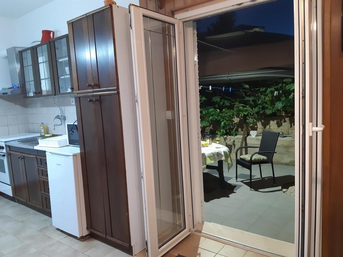 Apartments Cebalo - Ekonomija Đảo Korčula Ngoại thất bức ảnh