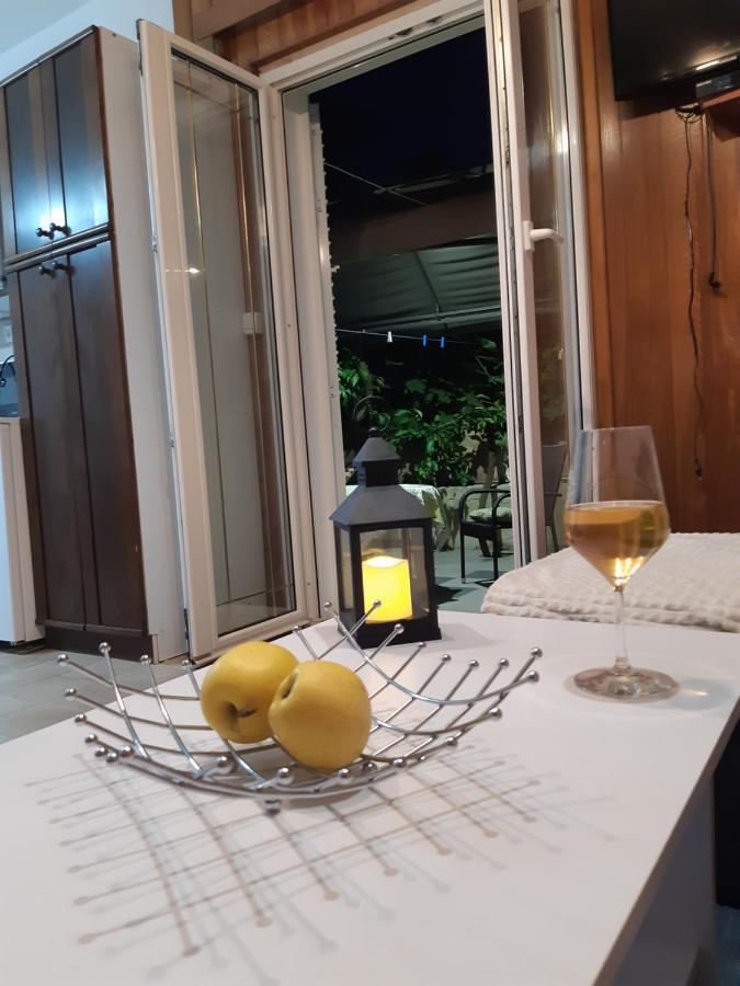 Apartments Cebalo - Ekonomija Đảo Korčula Ngoại thất bức ảnh