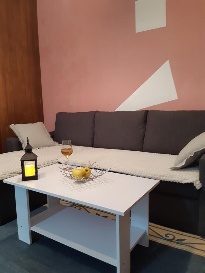 Apartments Cebalo - Ekonomija Đảo Korčula Ngoại thất bức ảnh