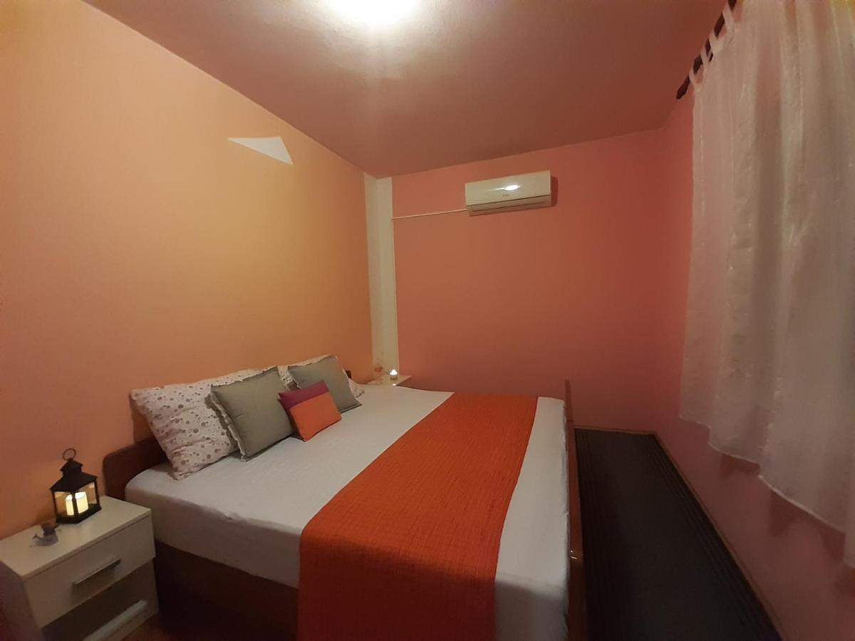 Apartments Cebalo - Ekonomija Đảo Korčula Ngoại thất bức ảnh