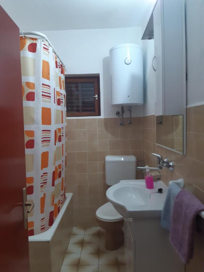 Apartments Cebalo - Ekonomija Đảo Korčula Ngoại thất bức ảnh