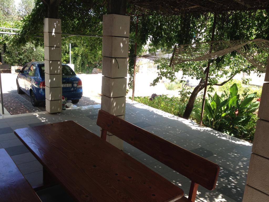 Apartments Cebalo - Ekonomija Đảo Korčula Ngoại thất bức ảnh
