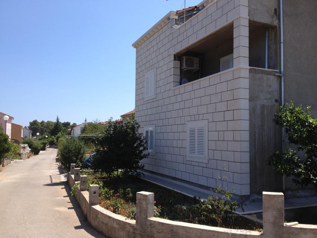 Apartments Cebalo - Ekonomija Đảo Korčula Phòng bức ảnh