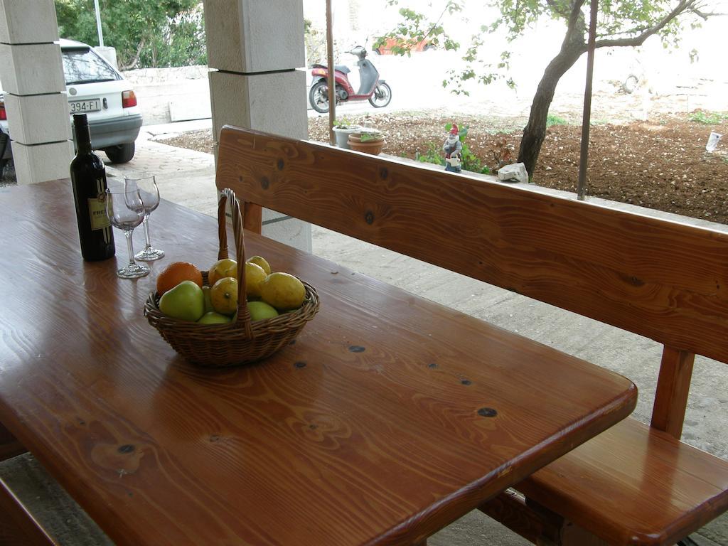 Apartments Cebalo - Ekonomija Đảo Korčula Phòng bức ảnh